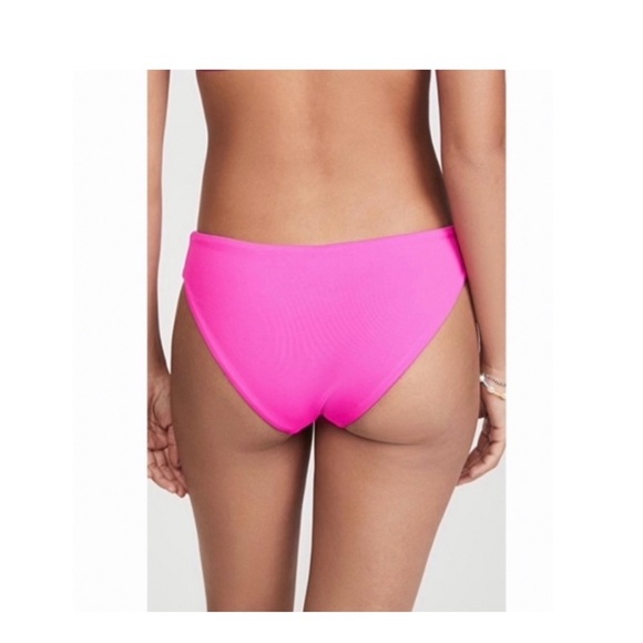 Maaji Hibiscus Reversible Sublime Bikini Bottoms. - Picture 5 of 11